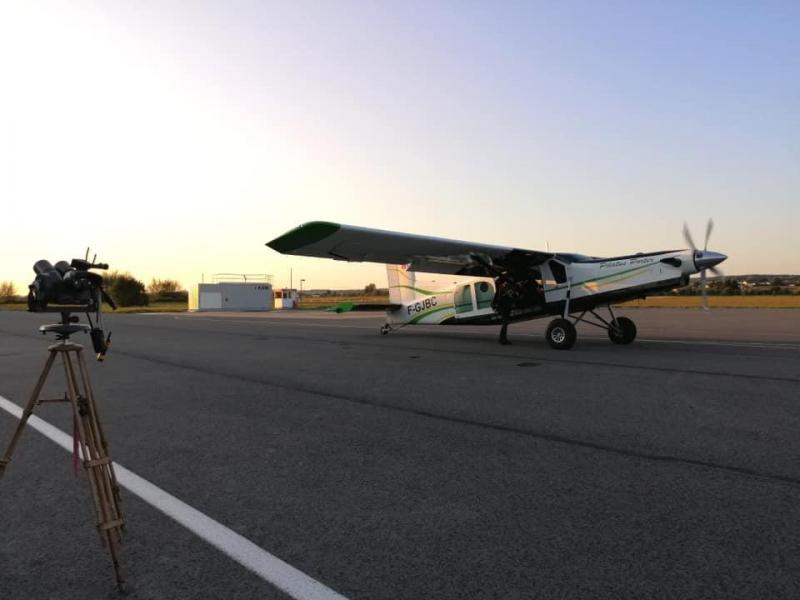 Avion Parachutiste