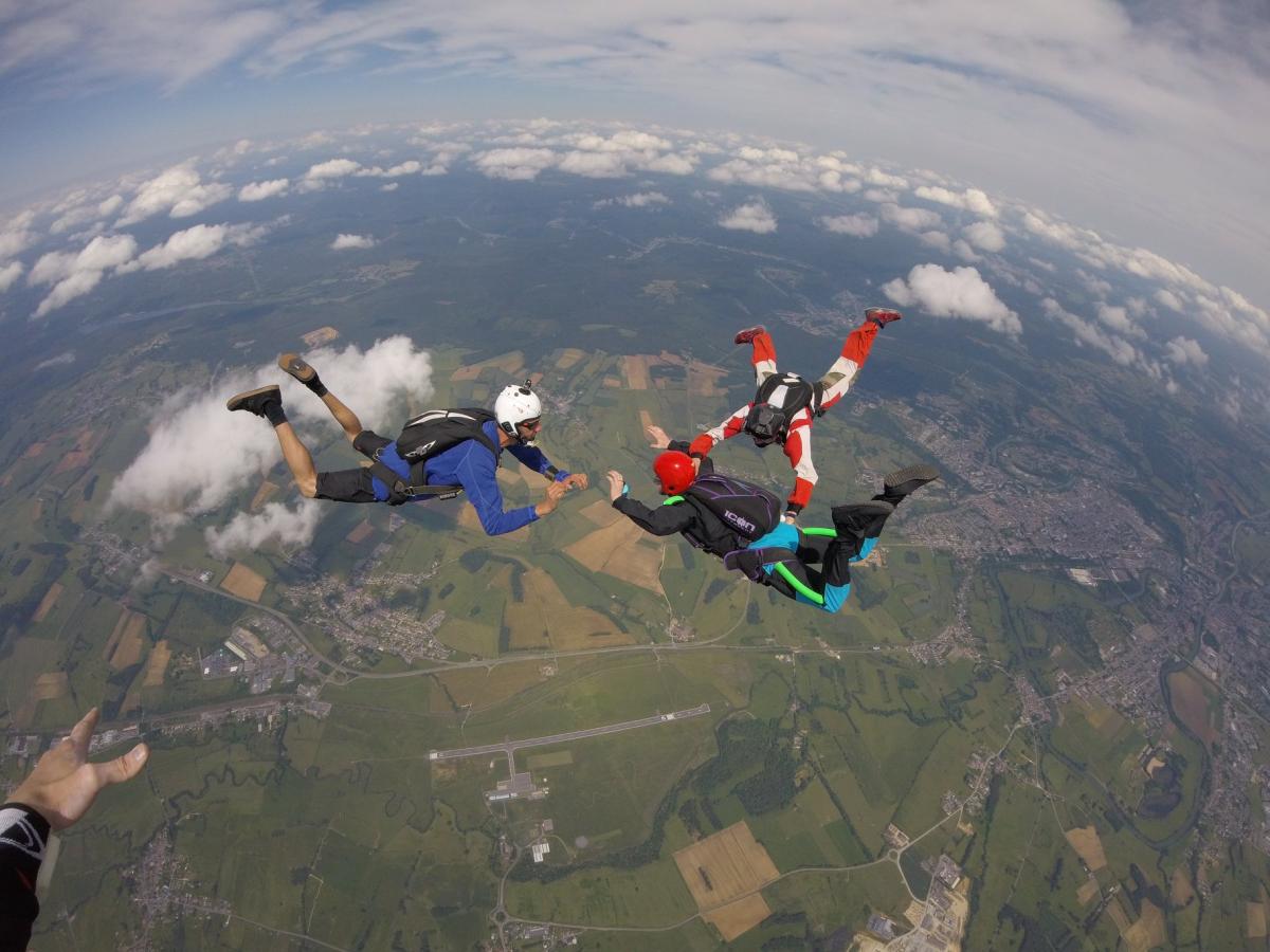 Stage de Parachutisme en chute libre